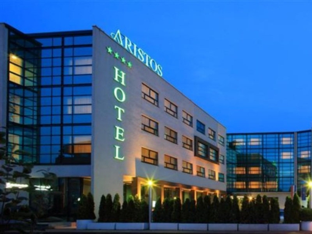 Imagen general del Hotel Aristos. Foto 8