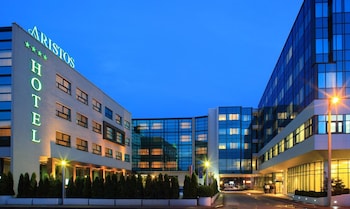 Imagen general del Hotel Aristos. Foto 1