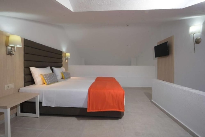 Imagen de la habitación del Hotel Aristoteles Holiday Resort and Spa. Foto 6
