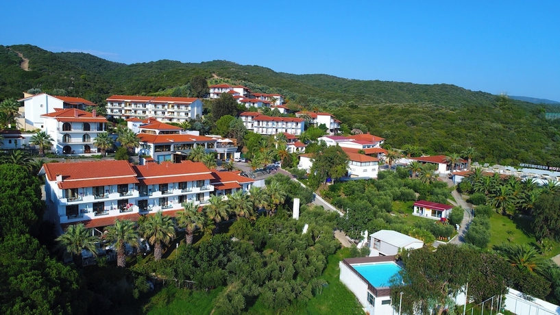Imagen general del Hotel Aristoteles Holiday Resort and Spa. Foto 1