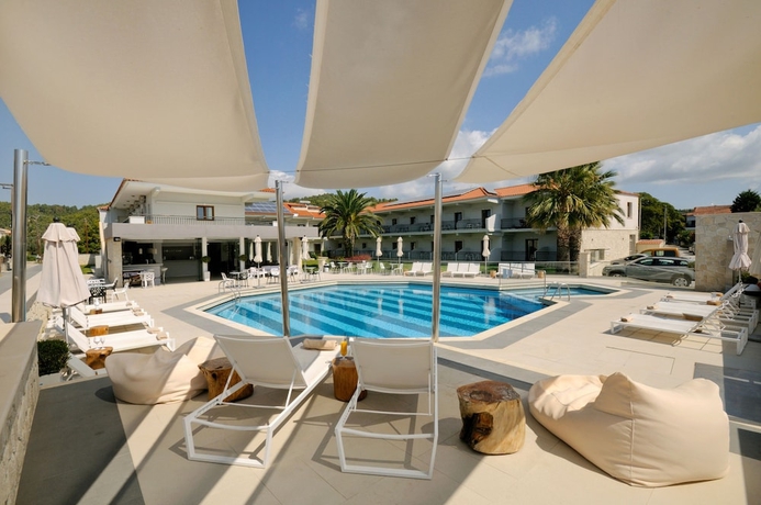 Imagen general del Hotel Aristotelis, Fourka. Foto 1