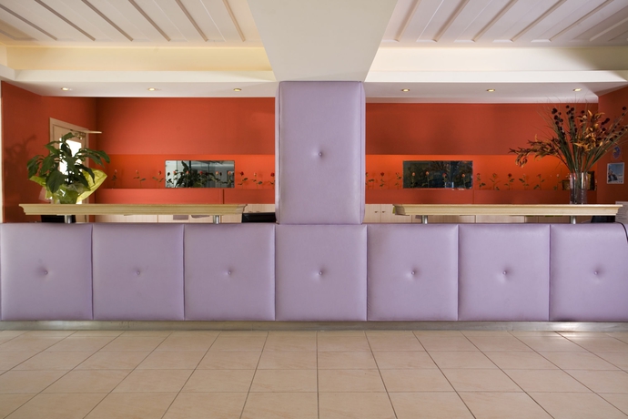 Imagen de los interiores del Hotel Ariti Grand Corfu. Foto 13