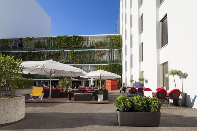 Imagen de los exteriores del Hotel Ariv Coliving. Foto 6