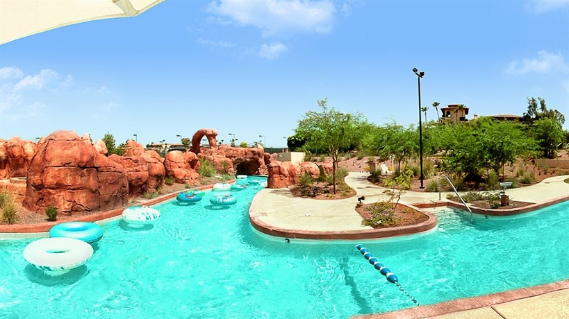 Imagen de la piscina del Hotel Arizona Grand Resort and Spa. Foto 13