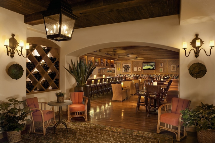Imagen del bar/restaurante del Hotel Arizona Grand Resort and Spa. Foto 9