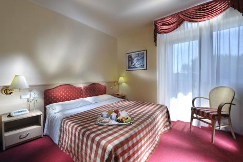 Imagen general del Hotel Arizona, Lignano Sabbiadoro. Foto 1