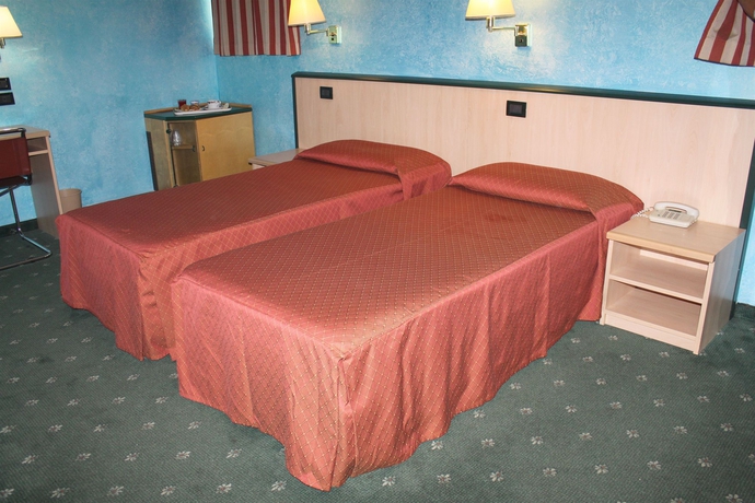 Imagen de la habitación del Hotel Arizona, Milán. Foto 8