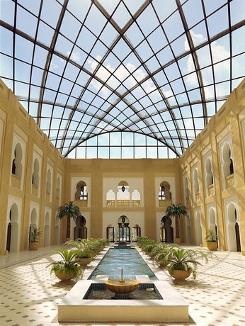 Imagen de los interiores del Hotel Arjaan By Rotana Dubai Media City. Foto 14