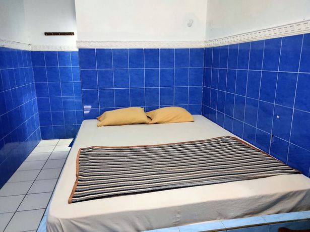 Imagen de la habitación del Hotel Arjuna Sari Bandungan. Foto 4