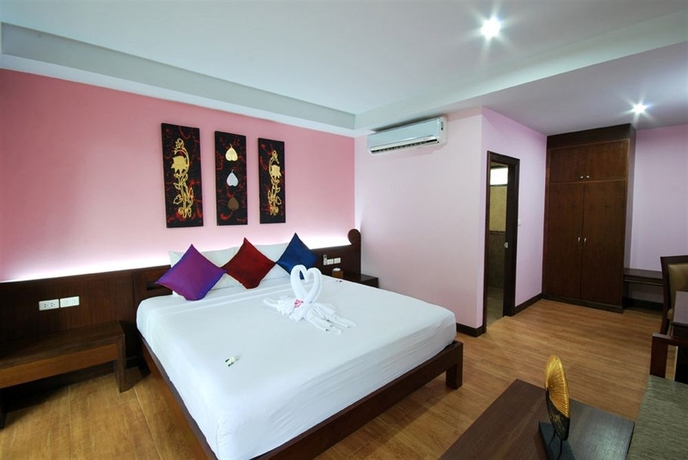 Imagen de la habitación del Hotel Ark Bar Beach Resort. Foto 4