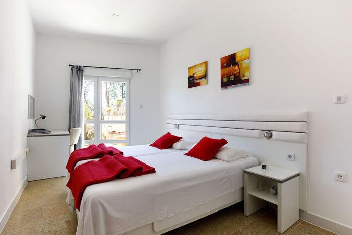 Imagen de la habitación del Hotel Ark Beach. Foto 16