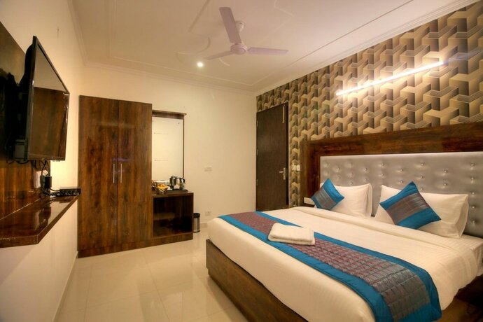 Imagen general del Hotel Ark Of Avalon. Foto 9