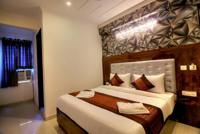 Imagen de la habitación del Hotel Ark Of Avalon. Foto 32