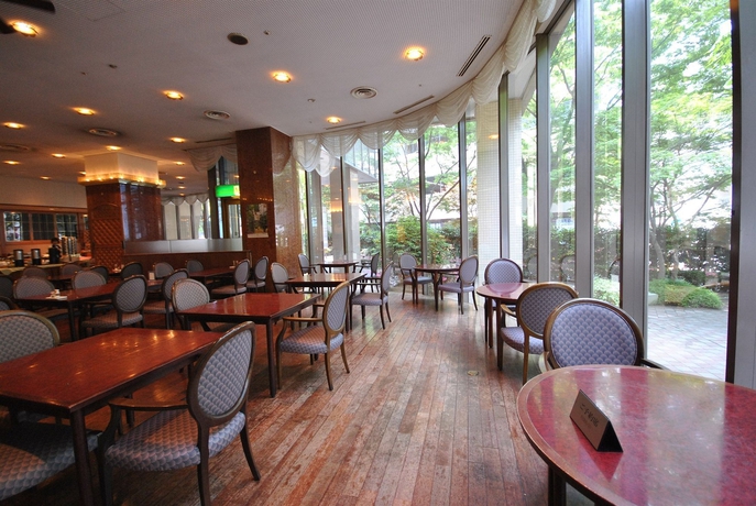 Imagen del bar/restaurante del Hotel Ark Royal Fukuoka Tenjin. Foto 3