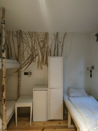 Imagen de la habitación del Hotel ArkaBarka Floating Hostel and Apartments. Foto 13