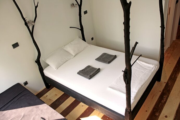 Imagen general del Hotel ArkaBarka Floating Hostel and Apartments. Foto 3
