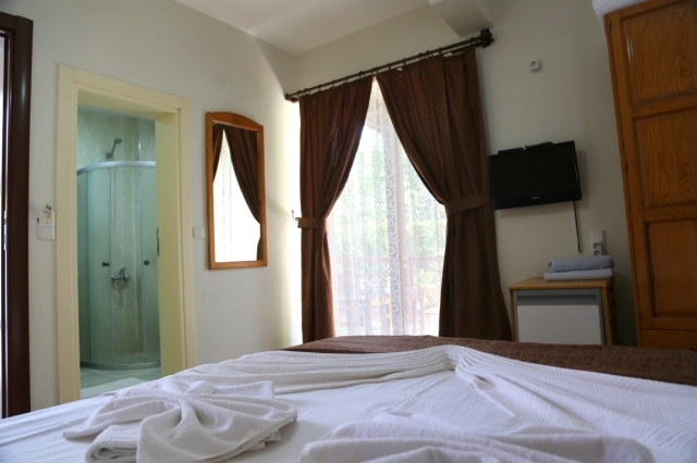 Imagen de la habitación del Hotel Arkadas. Foto 6