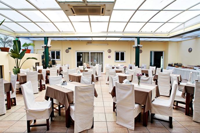 Imagen del bar/restaurante del Hotel Arkadi. Foto 4