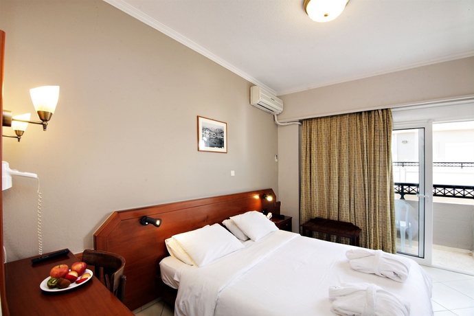 Imagen de la habitación del Hotel Arkadi. Foto 14