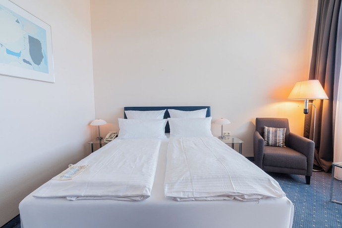 Imagen de la habitación del Hotel Arkadia, Friedrichsdorf. Foto 12