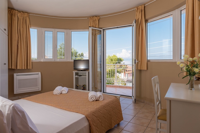 Imagen de la habitación del Hotel Arkadia Luxury Apartments. Foto 10