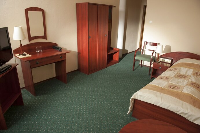 Imagen de la habitación del Hotel Arkadia, Varsovia. Foto 17