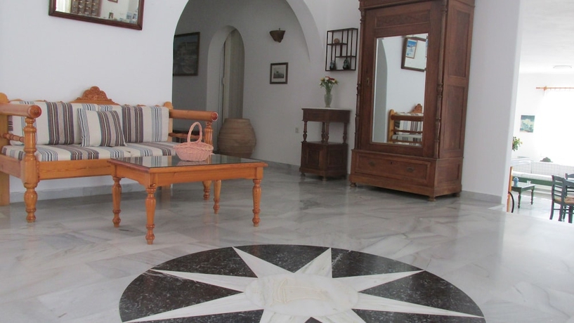 Imagen de los interiores del Hotel Arkas Inn. Foto 19