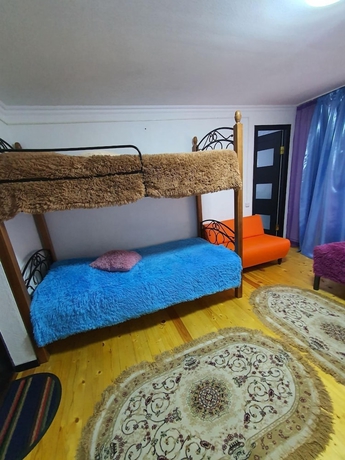 Imagen de la habitación del Hotel Arkhiz City Guest House. Foto 2