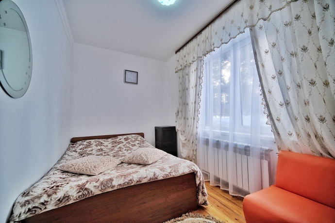 Imagen de la habitación del Hotel Arkhiz City Guest House. Foto 4