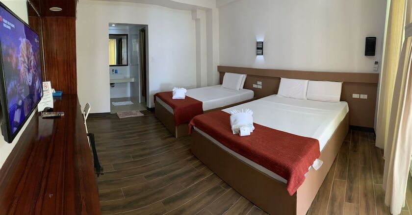 Imagen de la habitación del Hotel Arkipelago Beach Resort. Foto 22