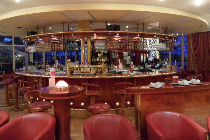 Imagen de la piscina del Hotel Arkona Strandhotel. Foto 15