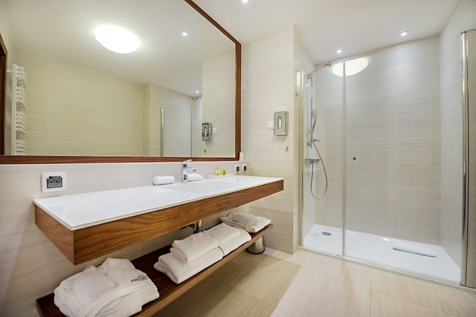 Imagen de la habitación del Hotel Arlamow. Foto 14
