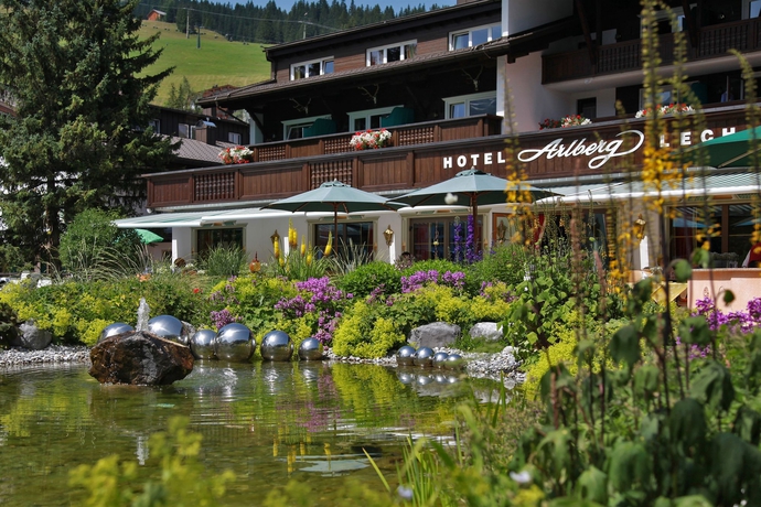 Imagen de los exteriores del Hotel Arlberg, Lech - Zurs . Foto 3