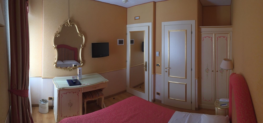 Imagen de la habitación del Hotel Arlecchino, Venecia. Foto 12