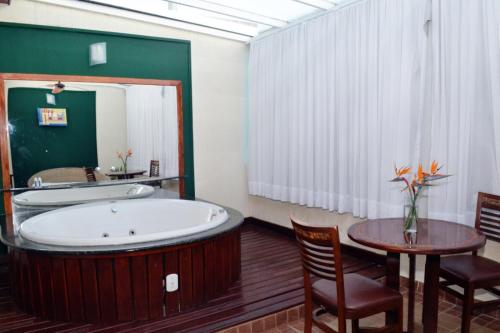 Imagen de la habitación del Hotel Arlen 4. Foto 20