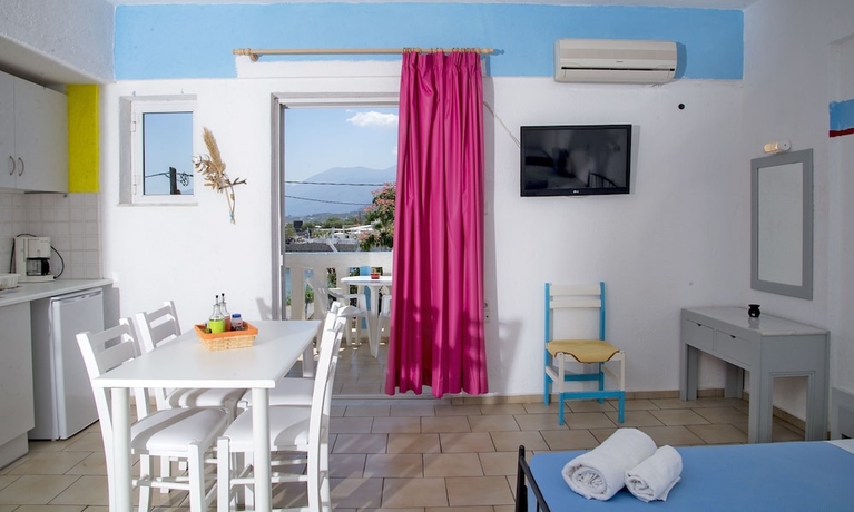 Imagen de la habitación del Hotel Arlen Beach. Foto 9