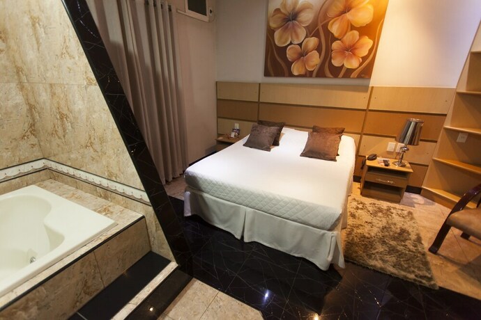 Imagen de la habitación del Hotel Arlen. Foto 21