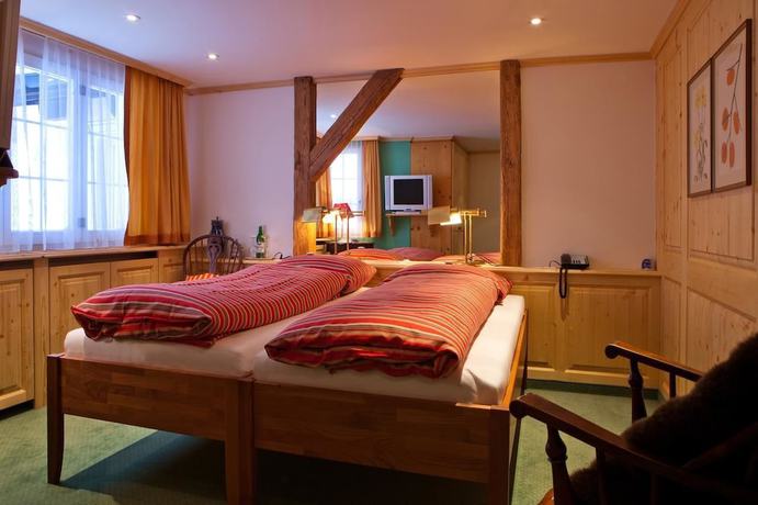 Imagen de la habitación del Hotel Arlenwald. Foto 16