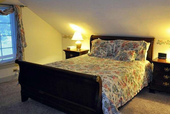 Imagen de la habitación del Hotel Arlington Inn, Arlington. Foto 12