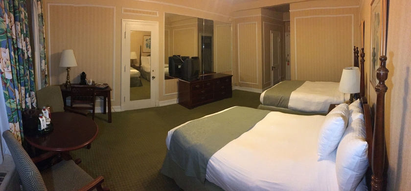 Imagen de la habitación del Hotel Arlington Resort and Spa. Foto 6