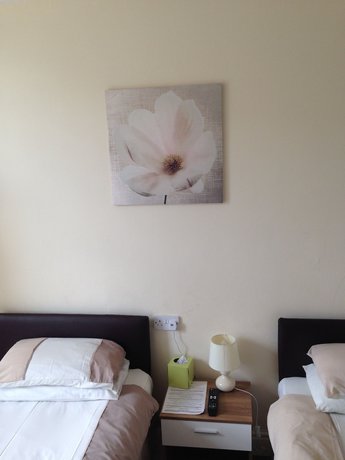 Imagen de la habitación del Hotel Arlingtons. Foto 6