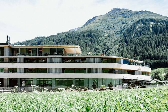 Imagen general del Hotel Arlmont, Sankt Jakob am Arlberg. Foto 4