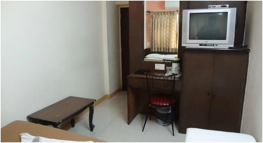 Imagen de la habitación del Hotel Arma Court. Foto 14