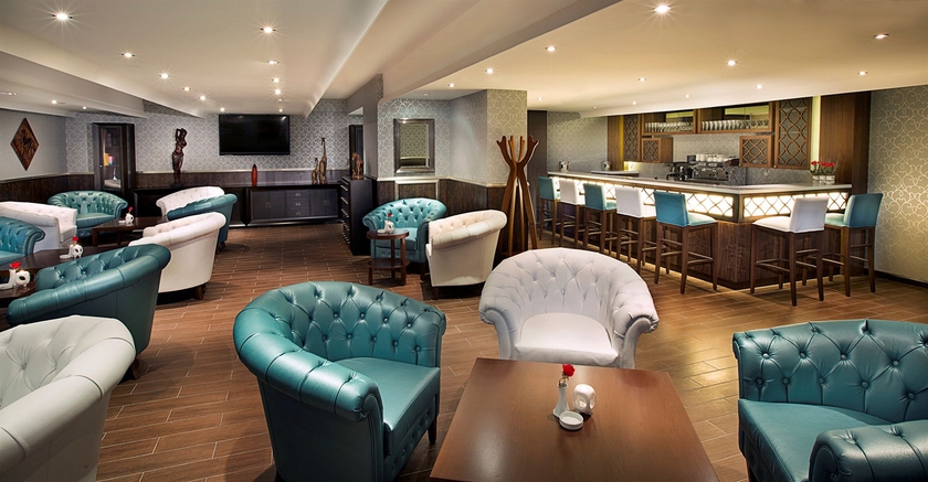 Imagen de los interiores del Hotel Armada Avenue. Foto 11