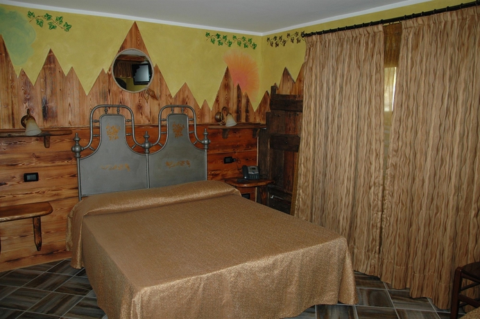 Imagen de la habitación del Hotel Armanac De Toubie. Foto 7