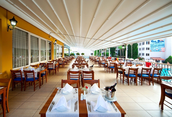 Imagen del bar/restaurante del Hotel Armas Bella Sun - All Inclusive. Foto 11