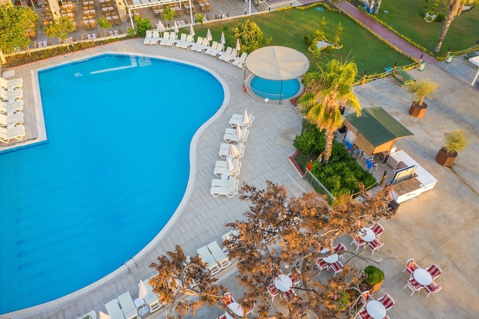 Imagen de la piscina del Hotel Armas Gul Beach - All Inclusive. Foto 15