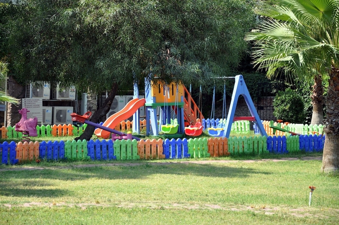 Imagen de los exteriores del Hotel Armas Gul Beach - All Inclusive. Foto 14