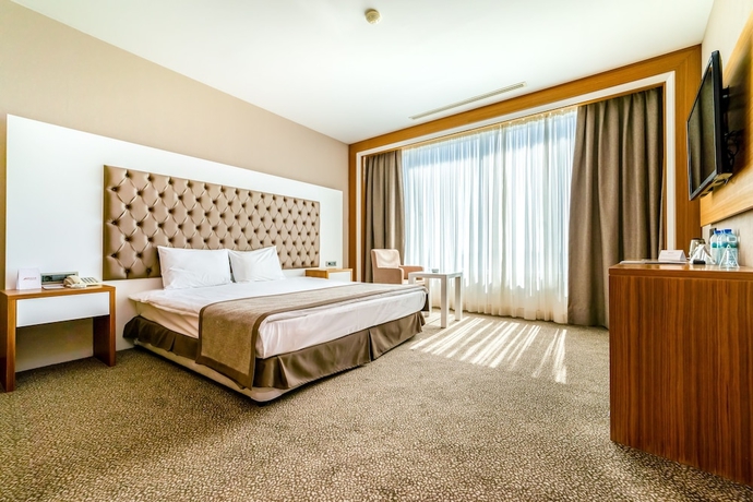 Imagen de la habitación del Hotel Armas Termal Resort. Foto 4