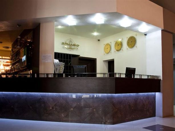 Imagen de los interiores del Hotel Armavir. Foto 20